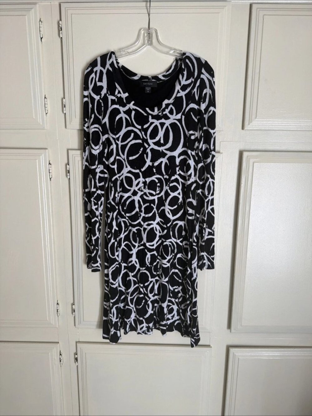 KAREN KANE Black Long Sleeve Abstract Circle Scoop Neck A-Line Dress Size Medium
